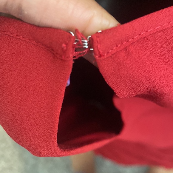 🎈Express lace Long Sleeve Elastic Waist Red Keyhole Pleated Dress Size Medium. - Picture 12 of 13